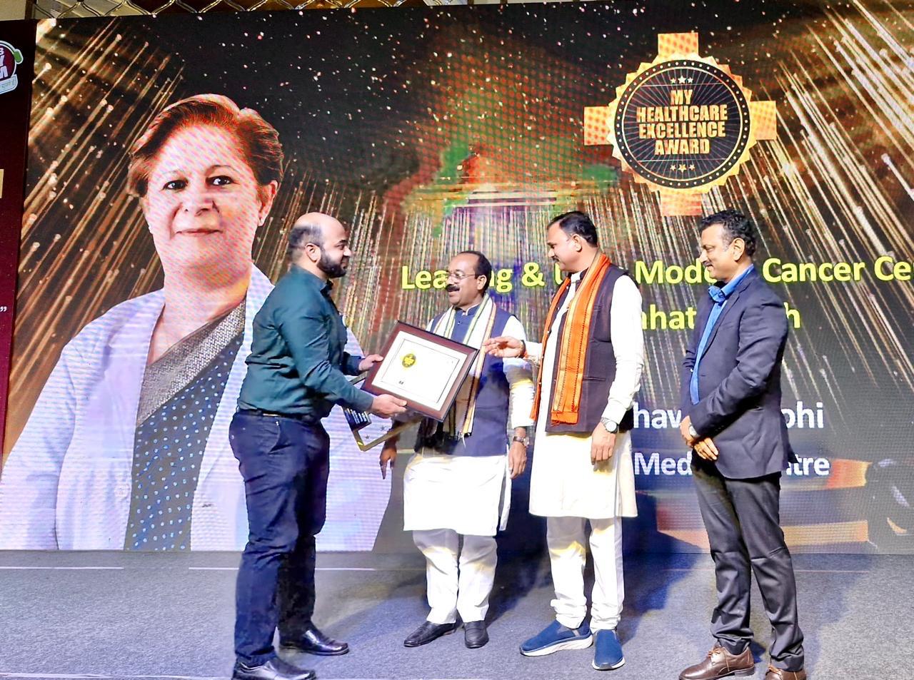 My Healthcare Excellence Award 2024 awarded to Dr Bhawna Sirohi 