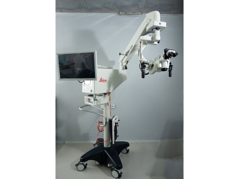 Surgical microscope